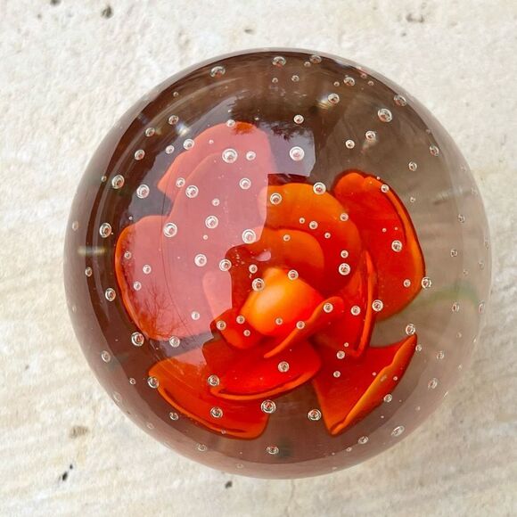 Vintage Orange Flower Bubble Clear Art Glass Round Paper Weight - Picture 9 of 16